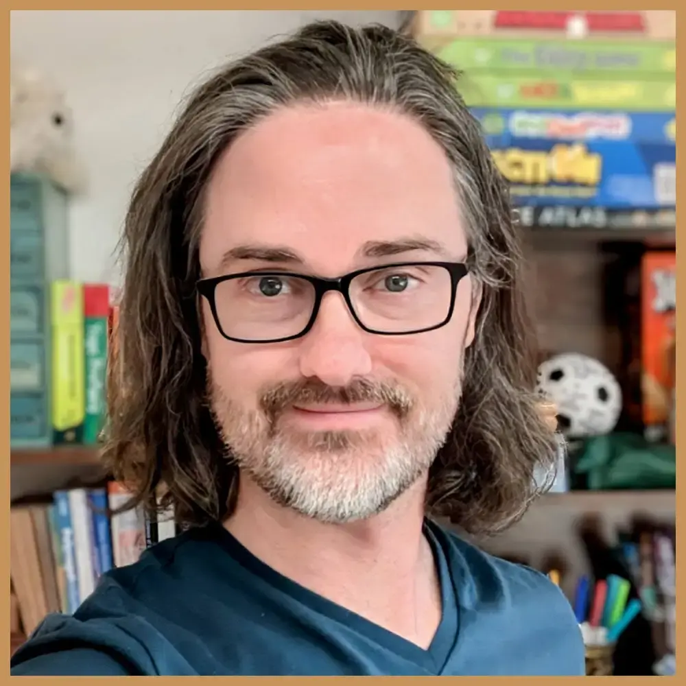Jon Roberts headshot
