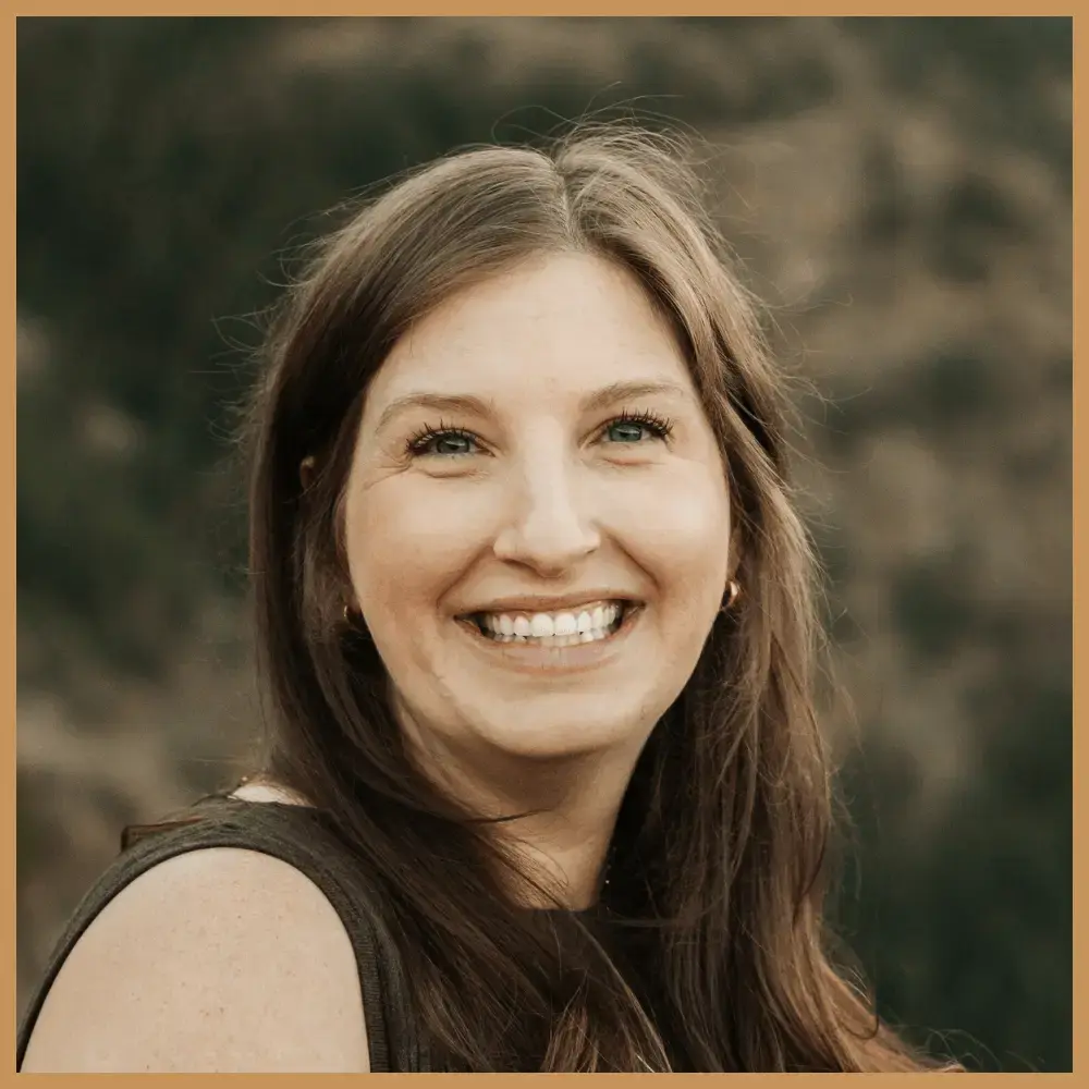 Julie Werner Perlin headshot