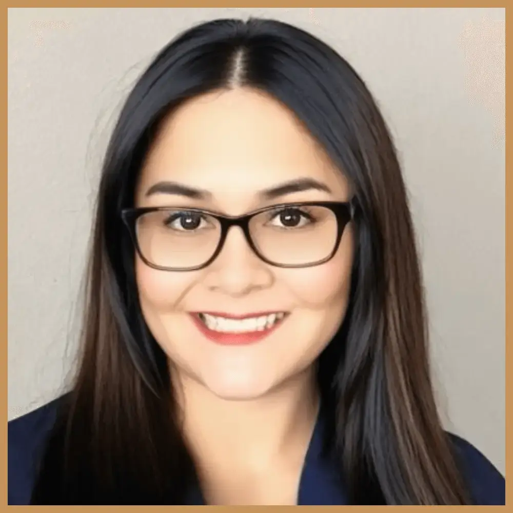 Rosemarie Minera Gomez headshot