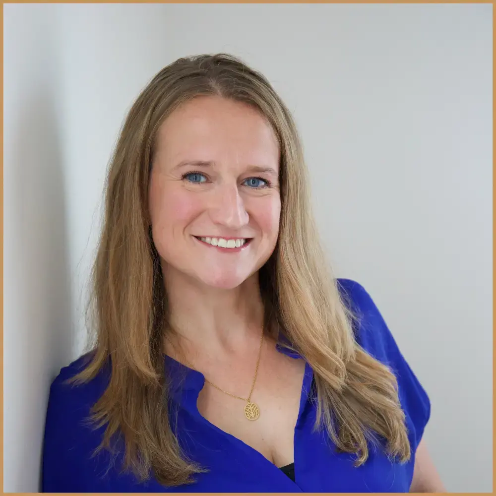 Sarah Osborne headshot