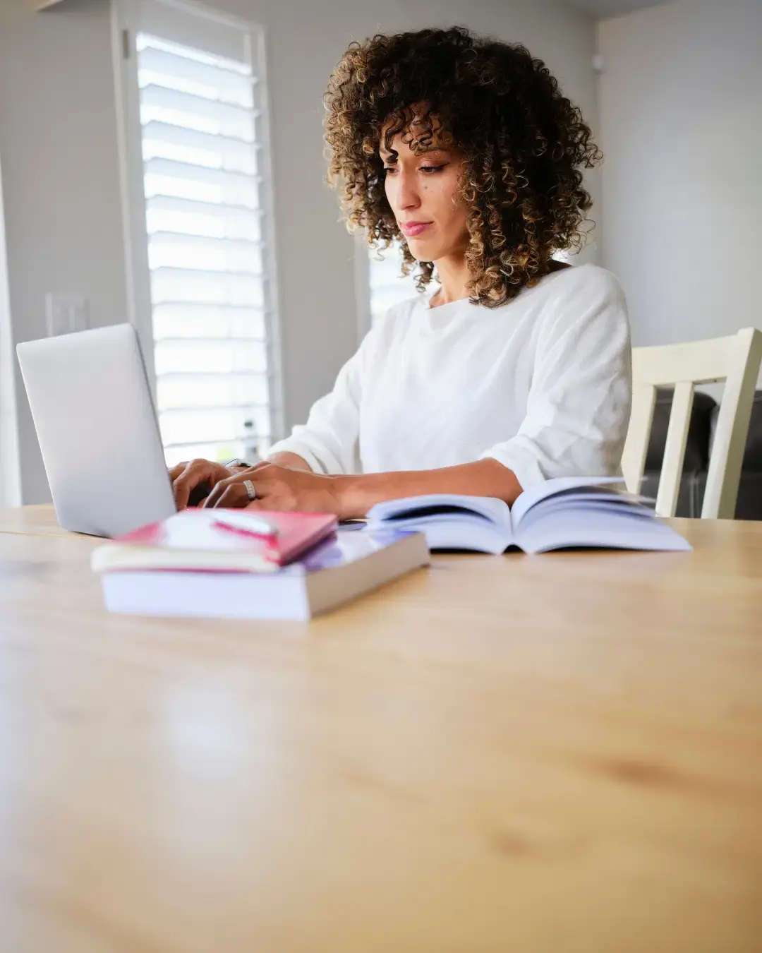 Trauma-informed sex therapy training for therapists focused on intimacy, relationship healing, sexual concerns, and evidence-based clinical interventions.